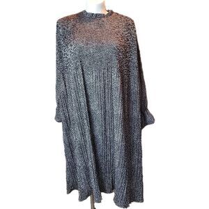 Indie & Co Black And White Dress Size XXL